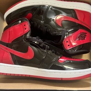 Jordan Retro 1 OG Bred Patent Leather size 7
